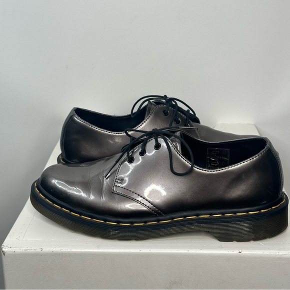 🔴 SOLD Doc Dr Martens Air Wair Shoes Patent Shiny  Leather Oxford 10084 Bronzed - Picture 2 of 9
